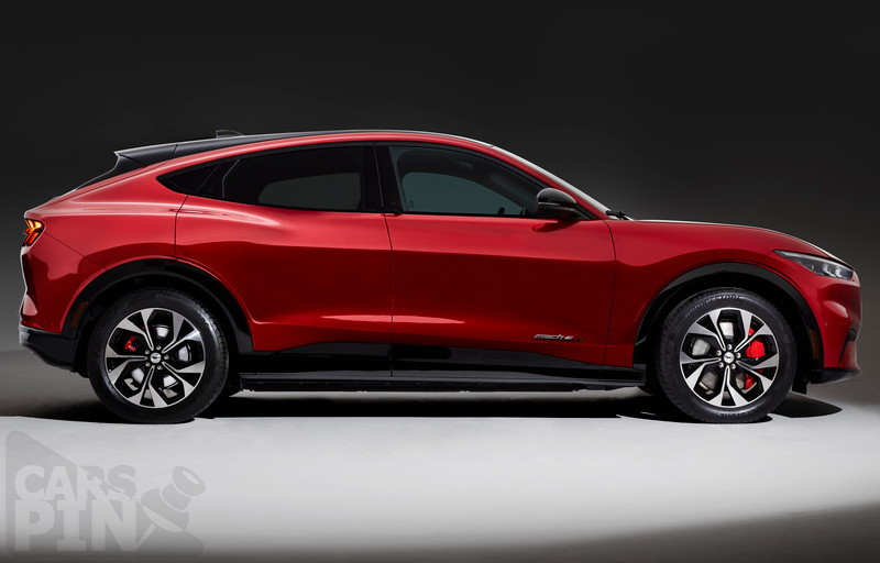 Фото 22 — Ford Mustang Mach-E: первый взгляд на электрический пони-кар