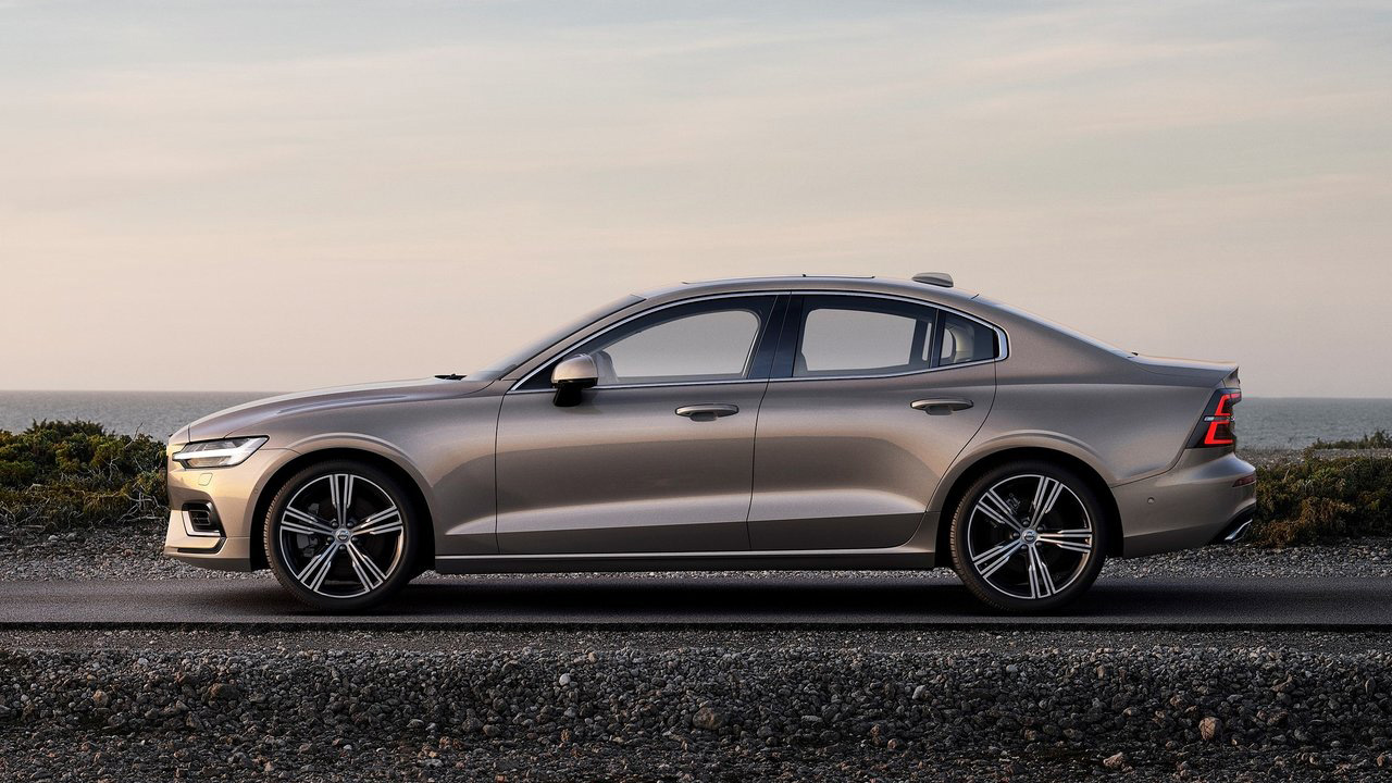 Фото 19 — Volvo S60: стильный седан с безопасными технологиями и премиальным уровнем комфорта